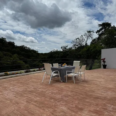 El Tilo Holiday home *